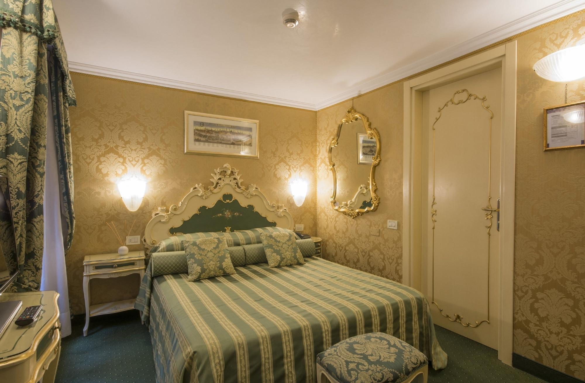 Hotel Becher Venedig Exterior foto